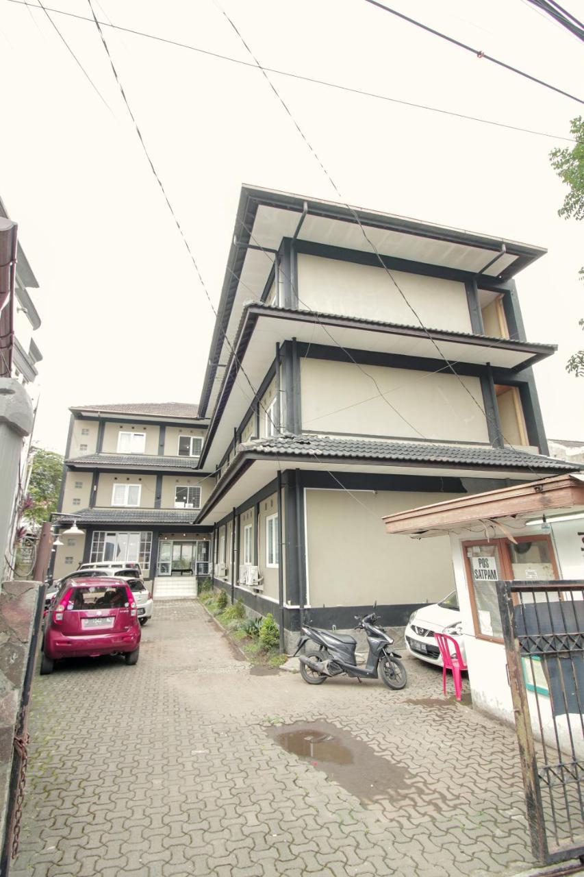 Oyo 260 Home 33 Bandung Exterior foto