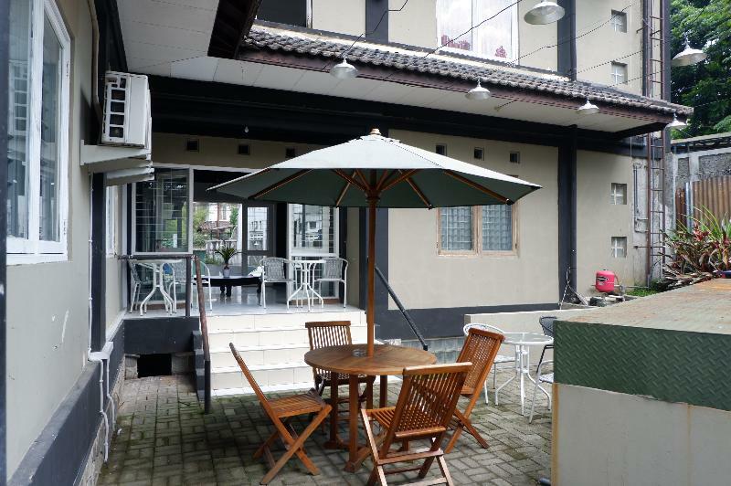 Oyo 260 Home 33 Bandung Exterior foto